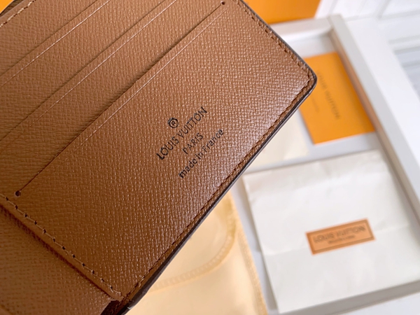 LVコピーウォレット素材ディテール